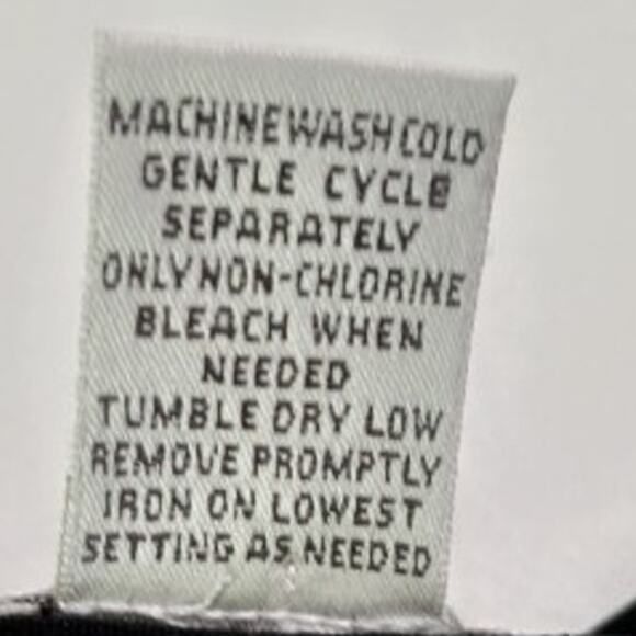 Chico's 0.5 (Us S/6) Black Mini Skirt Easy Care High-Quality Back Kick Pleat - Picture 9 of 9